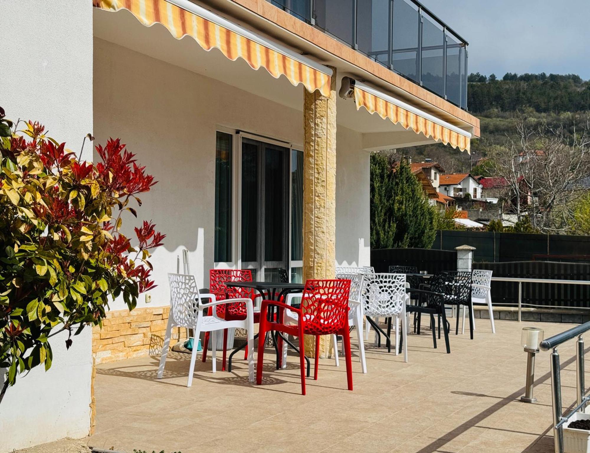 Villa Holiday Balcic Exterior foto