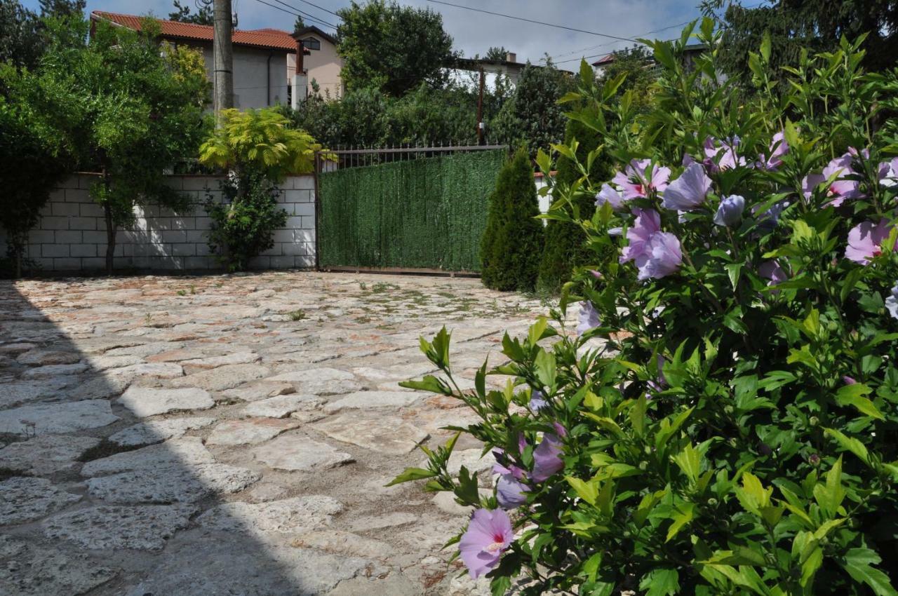 Villa Holiday Balcic Exterior foto